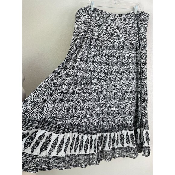 Chaps Womens Plus 3X Black White Tiered Maxi Skirt - Picture 7 of 9
